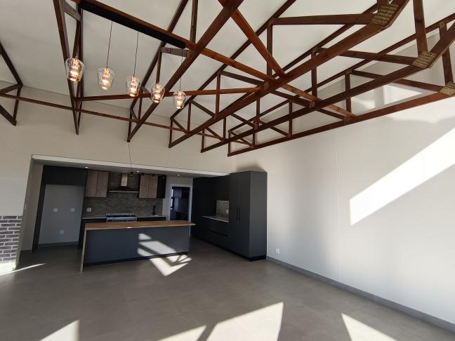 4 Bedroom Property for Sale in Hartenbos Heuwels Western Cape
